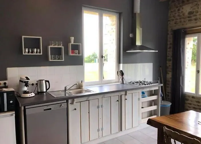 La Parenthese De Saint Esselin 2 Larreule